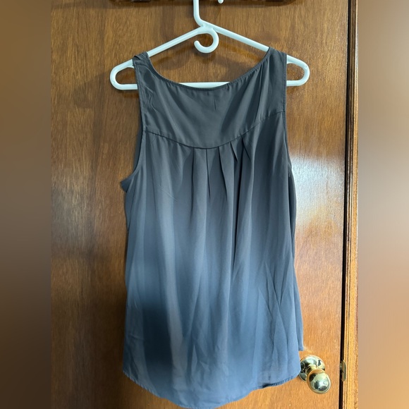 Torrid Gray Blouse Tank Top Size 1 - Picture 2 of 3